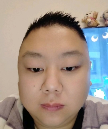 拥抱自然的头像