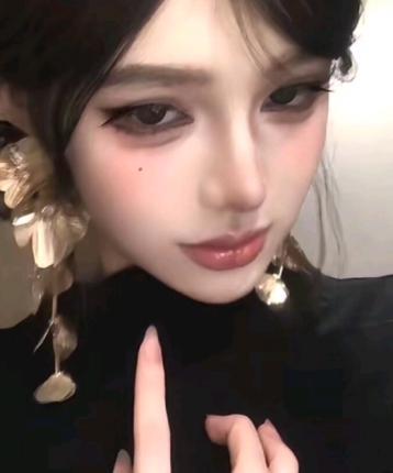 怡崽小妈oi的头像
