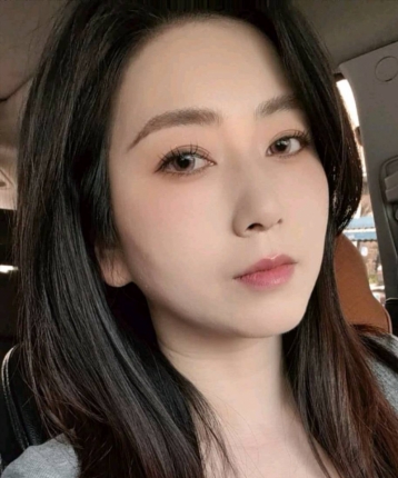辣不辣的头像