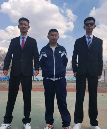 压稳的头像