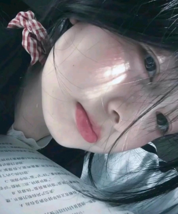 开心果不开心的头像