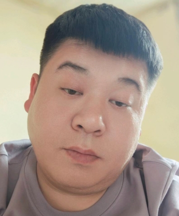 艾瑞斯特的头像