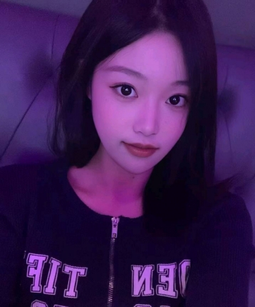 倾心一笑的头像