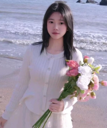 稚气06小女孩的头像