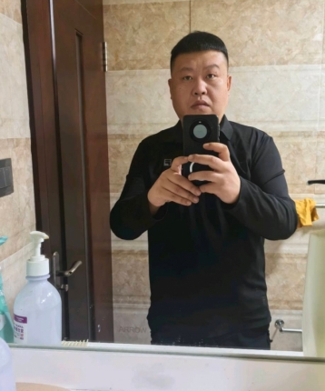 旅游溜达玩的头像