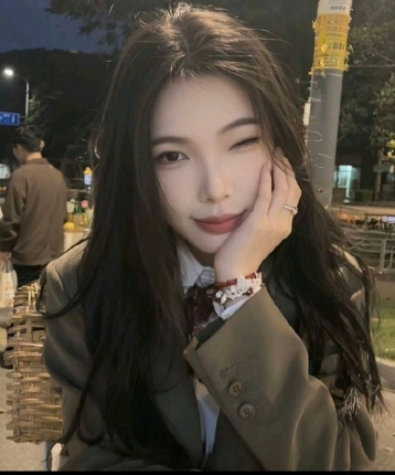 酱酱吖的头像