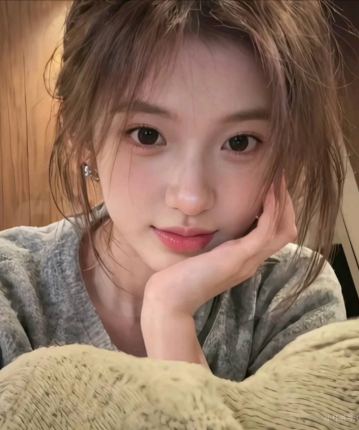 小露爱吃糖的头像