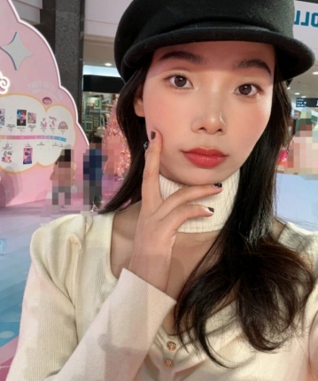 不过是晴天的头像
