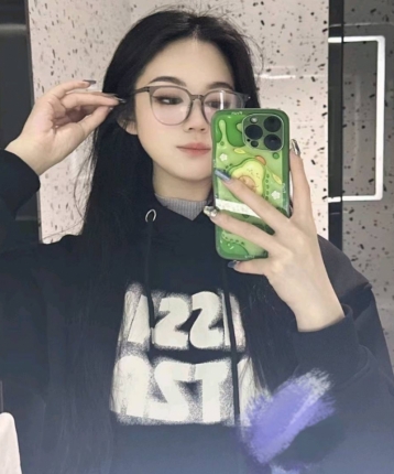 A磨人的小妖精的头像
