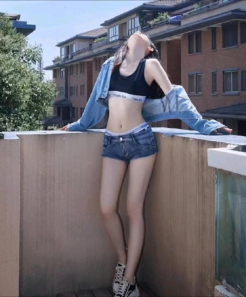 燥热的乐乐的头像