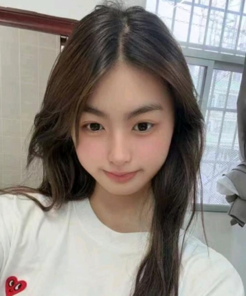 泡泡糖心饼干的头像