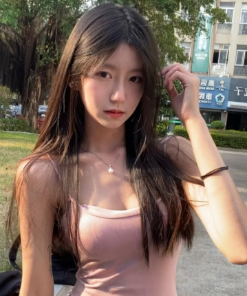 依依墟里烟的头像