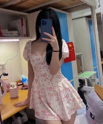 草莓奶昔的头像