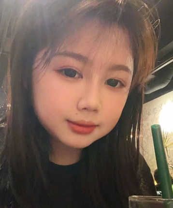 糖果屋超甜的头像