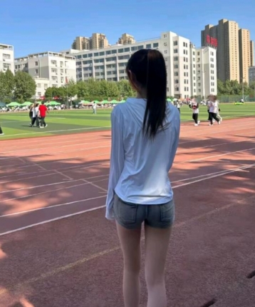 奶糖蜜桃的头像