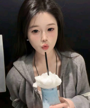 丽丽美女的头像