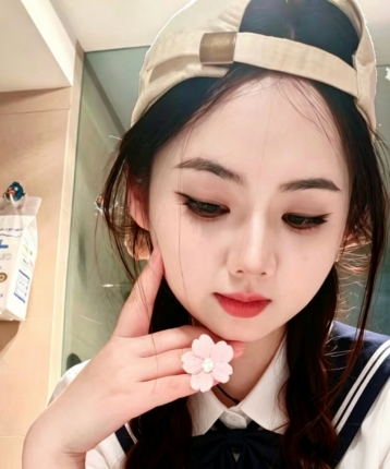 赴月寻温柔的头像