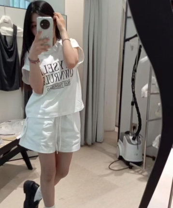 成天睡大觉的头像