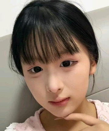 月下梧桐的头像