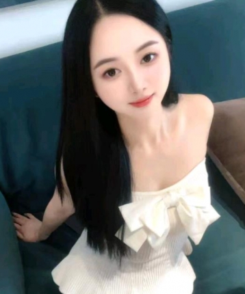 草莓泡泡糖的头像