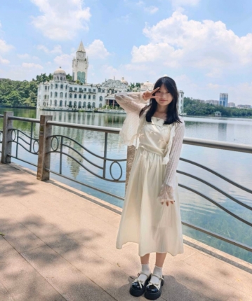 .人间小透明的头像