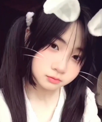小小婷T的头像