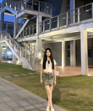 小妍的头像