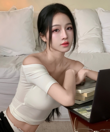 六块腹肌的小姐姐的头像