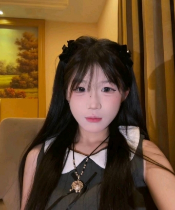 小熊睡不着的头像