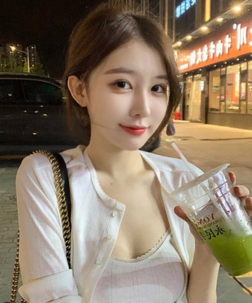 若熙吃不饱的头像