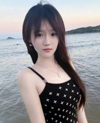 思念ins的头像