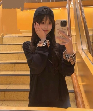 不吃香菜滴的头像