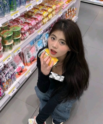 小艺爱吃葡萄的头像