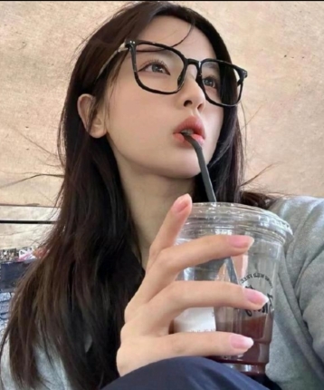 来颗草莓糖的头像