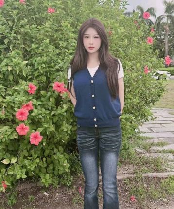 用户DLAADR的头像
