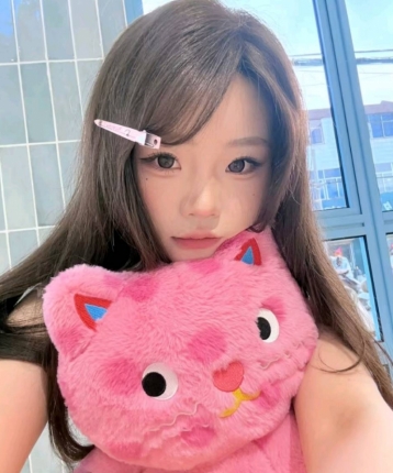 楠楠爱吃糖的头像