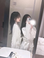 微笑女孩儿的照片