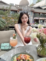 小桃子儿的照片