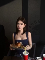 倾城你的美的照片