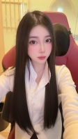 小诗的照片