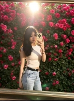 小爱丫的照片