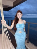 幸福显玲玲的照片