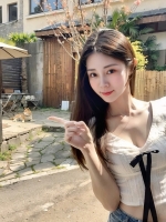 清纯女孩的照片