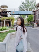 不爱吃香菜的小美的照片
