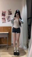 小妍希的照片
