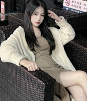 亲亲娜娜子的照片