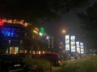 吱吱吱的照片
