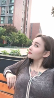 楚楚可怜的照片