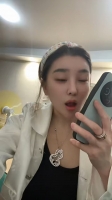 YK丽娜的照片