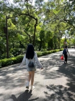 月月是个大长腿的照片